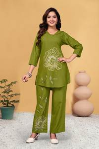 Ensemble Kurti et pantalon vert brodé pour femmes, tenue traditionnelle indienne ethnique - Product Image 5