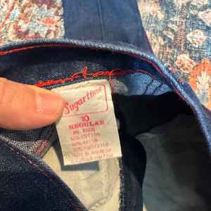 Pantalones vaqueros modernos de pierna recta con botones y ajuste personalizado de algodón de tamaño personalizado por MS - Product Image 2