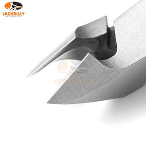 Coupe-cuticules professionnel antidérapant en acier inoxydable avec poignée bleue pour un soin précis des ongles - Product Image 2