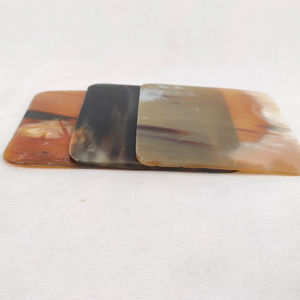 Ensemble de sous-verres carrés en bambou, design contemporain écologique pour la bière, le thé, le café - Product Image 1