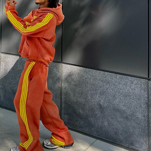 Ensemble de survêtements rayés pour hommes Vintage Washed Sunfaded personnalisés du fabricant Pantalon de survêtement à capuche deux pièces en coton épais Hiver - Product Image 3