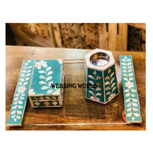 Bakhoor de Madera con Bandeja de Acrílico, Porta Incienso de Madera de Lujo, Diseño Artesanal de Primera Calidad - Product Image 1