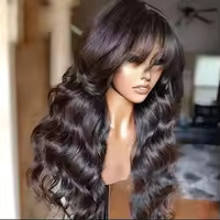 Wear and Go Perruque de cheveux humains sans colle avec bang 180% Densité Perruque de vague de corps indienne brute fabriquée à la machine pour les femmes noires
