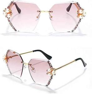 Lunettes de soleil de luxe Hip Hop avec diamants, style unisexe, monture PC noire et jaune, lunettes de créateur, qualité export en gros depuis l'Inde, Fashion - Product Image 1
