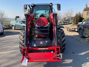 Chargeur original d'occasion Massey Ferguson 5712M disponible Tracteur Massey Ferguson à bas prix à vendre - Product Image 2