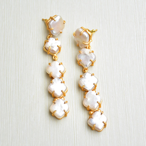 Pendientes de Latón al por Mayor, Perlas Auténticas, Cristal Curativo, Acabado Satinado de Latón, Estilo Moderno, Listos para Enviar al por Mayor - Product Image 6