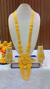 Dubai ชุดเครื่องประดับแฟชั่นชุบทอง24K สร้อยคอต่างหูกำไลเข็มกลัดวัสดุทองแดงสำหรับบัลแกเรีย