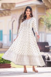 Vestido Largo Estampado Más Vendido con Volantes y Trabajo a Mano, Vestido de Fiesta, Vestido Elegante para Venta de Exportación - Product Image 6