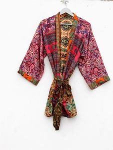 Veste Kimono en Soie Cardigan Veste Vintage Kimono Bohème - Product Image 4