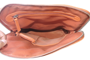 กระเป๋าเป้สะพายหลังหนังวัวแนววินเทจกระเป๋าเป้สะพายหลังทำมือทนทานสำหรับโรงเรียนสำนักงานและการเดินทางกลางแจ้ง - Product Image 6