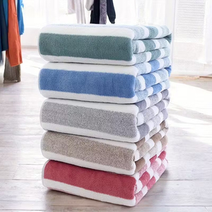 Custom Large Stripe Beach <strong>Towel</strong> 70x140cm Superfine Fiber Thick Absorbent Fluffy Super Soft Quick Dry Bath <strong>Towel</strong> for Travel Gym - Product Image 3