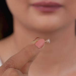 Pendientes de oro rosa con diamantes elegantes - Product Image 5