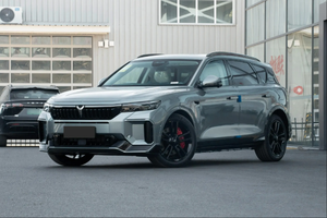 Voyah 2025, SUV Híbrido, Edición Eléctrica 318, Tracción en las Cuatro Ruedas, Alta Resistencia, Gasolina, 200 km/h, Garantía Extendida Gratuita, Vehículo de Nueva Energía - Product Image 3