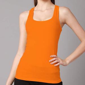 Camiseta de LICRA de poliéster de secado rápido para gimnasio de mujer con estampado personalizado camisetas sin mangas atléticas ajustadas para correr de color naranja - Product Image 4