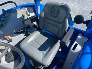 Tractor Agrícola New Holland TT75 Usado en Buen Estado, Bajo Consumo de Combustible, 90HP, con Motor, Transmisión, Bomba y Caja de Cambios - Product Image 3