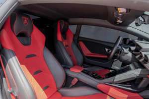 Lamborghini Huracán 2022 en Perfectas Condiciones - Product Image 2