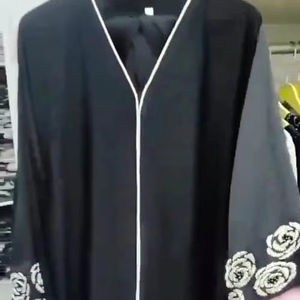 Ropa musulmana tradicional de mujer modesta elegante islámica, bordado a mano, trabajo a mano, estilo Abaya, Dubái, accesorio incluido - Product Image 1