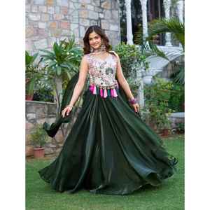 Lehenga choli ผ้าชุดผ้าไหมบริสุทธิ์บริสุทธิ์บริสุทธิ์มีชุดผ้าไหม - Product Image 1