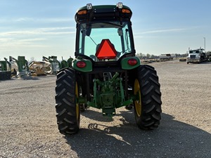 รถแทรกเตอร์ล้อ John 4066R มือสอง พร้อมขาย - Product Image 2