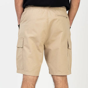 กางเกงขาสั้นผู้ชายสำหรับฤดูร้อนทรงโอเวอร์ไซส์ลำลองสำหรับวิ่ง แห้งเร็ว กันน้ำ ผลิตจากโพลีเอสเตอร์ 100% รับผลิตตามสั่งขายส่งจาก High Street - Product Image 6