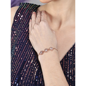ยกระดับสไตล์ของคุณด้วยกำไลข้อมือแฟชั่นสุดชิค - Product Image 3