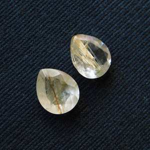 Cabujones de corte de pera de Cuarzo rutilado dorado natural, piedras preciosas de joyería calibradas sueltas a precios de fábrica al por mayor a granel - Product Image 1