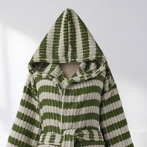 Peignoir turc Pompom Lokum Khaki, à capuche, 100% coton - Product Image 2