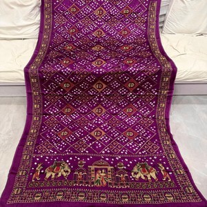 Sari Bandhani de Seda Gaji Pura Original VASTRA COTTAGE con Bordado y Diseño Bandhe Hecho a Mano, Ropa Tradicional Étnica para Mujer - Product Image 3