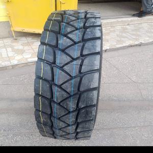 Achetez des pneus pour camion 11R22.5 avec une construction de qualité supérieure, parfaits pour les longues distances et les charges lourdes Livraison rapide disponible aujourd'hui - Product Image 6