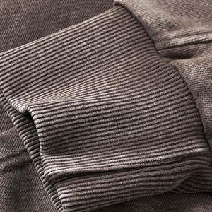 เสื้อฮู้ดดี้ผู้ชายคุณภาพพรีเมียม ล้างสีแบบ Acid Wash ผ้าเนื้อนุ่ม เย็บอย่างทนทาน ออกแบบมาเพื่อความสบายตลอดวัน - Product Image 3