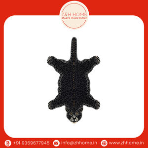 Hot Selling Black Leopard Hand Tufted Wool Rug Modern PET Friendly Washable Non-Slip Cushioned Animal <b>Print</b> for Living Room - Product Image 6