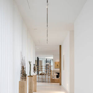 Système d'éclairage sur rail magnétique blanc moderne de 2 m, 48 V, encastré pour accessoires LED, corps en aluminium, pour usage professionnel et domestique (vente en gros) - Product Image 4