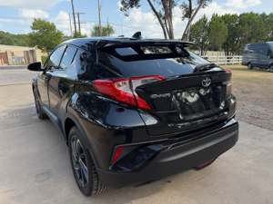 รถยนต์โตโยต้า C-HR FWD ปี 2020 เครื่องยนต์ 2.0 ลิตร 4 สูบ สภาพดี ใช้งานน้อย ขาย - Product Image 3