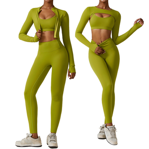 Conjunto de ropa de Yoga de dos piezas personalizado para mujeres, leggings de tela flexible transpirable OEM y top a juego para entrenamientos de gimnasio - Product Image 1