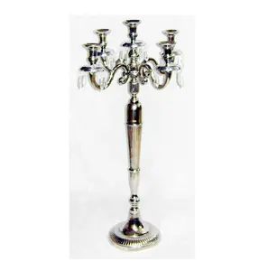 Candelabri d'argento da sposa con ornamenti di cristallo appesi per la decorazione del pezzo del centro del tavolo decorazioni per la casa e le feste dimensioni personalizzate