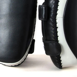 High Quality PU Leather EVA Filled Curved Hook <b>Focus</b> <b>Pad</b> for MMA Kickboxing Boxing Gloves Muay Thai Training Durable Protective - Product Image 6