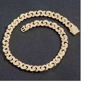 Collar con Colgante de Cruz Hip Hop, Cadena Cubana, Diamantes Sintéticos Cultivados en Laboratorio, Chapado en Oro, Plata de Ley, Unisex, Lujoso y Moderno - Product Image 3