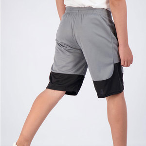 กางเกงขาสั้นบาสเก็ตบอลฤดูร้อนแบบกําหนดเองยอดนิยมยอดนิยมแห้งเร็วกางเกงขาสั้นระบายอากาศโลโก้ที่กําหนดเองของผู้ชาย - Product Image 3