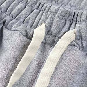 Accesorios de ropa Nueva llegada Ropa de hombre Pantalones cortos de diseño personalizado Pantalones cortos de jogging para hombre de color sólido informal para hombre en venta - Product Image 3