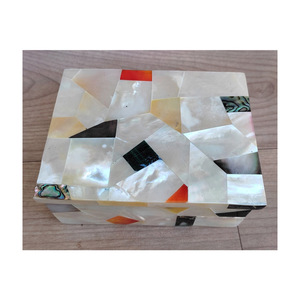 Joyero Rectangular de diseño moderno Mármol natural sólido con incrustaciones de perlas madre para almacenamiento o regalo - Product Image 3