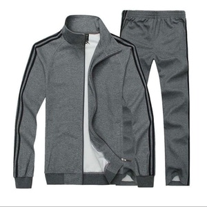 Algodón Diseño en blanco Ropa deportiva Sudaderas con capucha Conjunto de sudadera Jogger de 2 piezas Chándales personalizados para hombres Deportes y algodón casual - Product Image 1