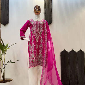 Designer Femme Indienne Fête Mariage Porter Faux Georgette Tissu Séquence Brodé Travail Top Pantalon Pari Dentelle Travail Dupatta - Product Image 1