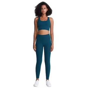 Leggings de sport et de gymnastique pour femmes de différents modèles avec services OEM - Product Image 2