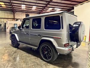 2020 Mercedes-Benz G-Class แพ็คเกจการออกแบบ G63พิเศษภายใน5,500ไมล์เบาะหนังด้านซ้ายแบบพาโนรามาซันรูฟ - Product Image 3