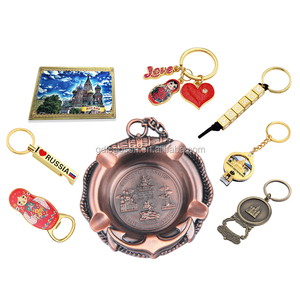 Magnifique aimant de réfrigérateur en alliage de zinc gravé, design traditionnel haut de gamme, souvenirs des bâtiments religieux anciens de Moscou, <span class=keywords><strong>Russie</strong></span>, durable et écologique - Product Image 3