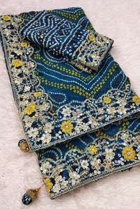 ผ้าซารีอินเดียลายลูกไม้จอร์เจตต์สุดฮิต พร้อมงานปักลายแบนดานี สำหรับผู้หญิง พร้อมสวมใส่ มีสินค้าในสต็อก - Product Image 2