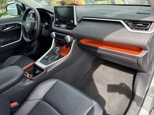 2024 a YOTA RAV4 Comfort doppia cabina 4x4 a trazione anteriore 80L cambio automatico a 8 velocità - Product Image 4