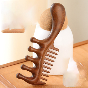 Énorme vente d'outils capillaires de qualité exceptionnelle peigne de Massage en bois de santal thérapie de la tête peigne de Massage du cuir chevelu à vendre - Product Image 5