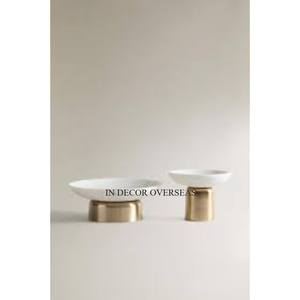 ชามทรงกลมทำจากหินอ่อนสีขาวพร้อมฐานโลหะชุบทองดีไซน์เนอร์สุดหรู - Product Image 1