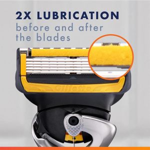 ใบมีดโกนจิลเลตต์ โปรไกลด์ ชิลด์ สำหรับผู้ชาย แบบ 4 ใบมีด - Product Image 2